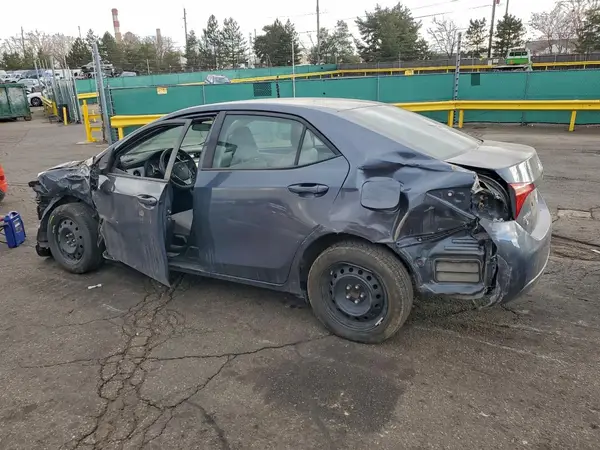 2T1BURHE3JC025547 2018 TOYOTA COROLLA - Image 2