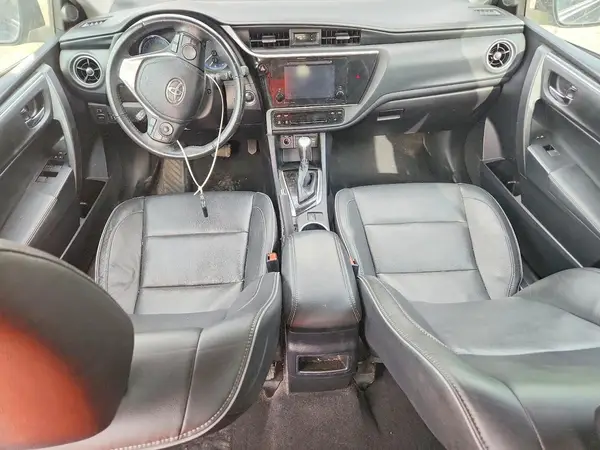 2T1BURHE3JC027055 2018 TOYOTA COROLLA - Image 8