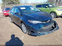 2T1BURHE3JC027508 2018 TOYOTA COROLLA