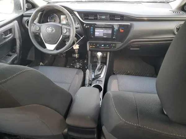 2T1BURHE3JC027881 2018 TOYOTA COROLLA - Image 8