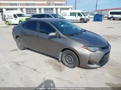2T1BURHE3JC028044 2018 TOYOTA COROLLA