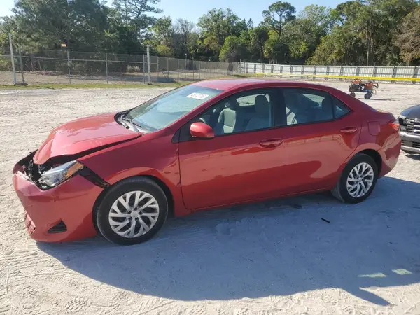 2T1BURHE3JC029016 2018 TOYOTA COROLLA - Image 1