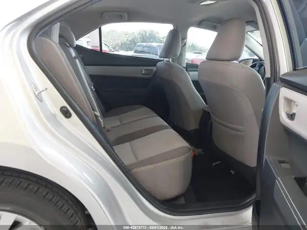 2T1BURHE3JC030554 2018 TOYOTA COROLLA - Image 8