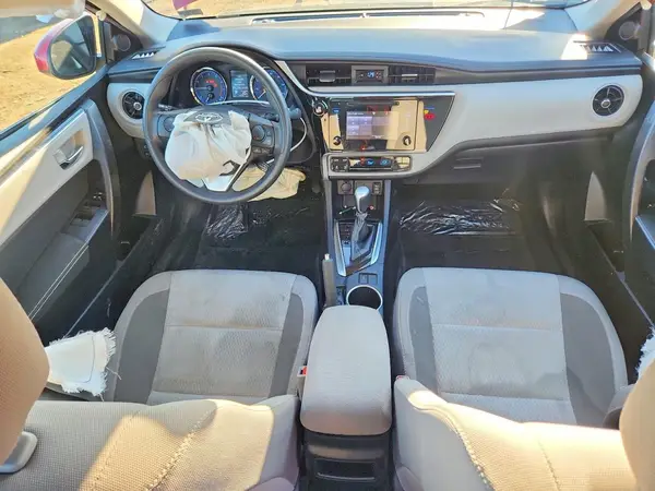 2T1BURHE3JC031400 2018 TOYOTA COROLLA - Image 8