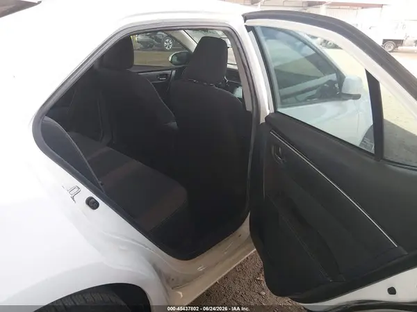 2T1BURHE3JC034068 2018 TOYOTA COROLLA - Image 8