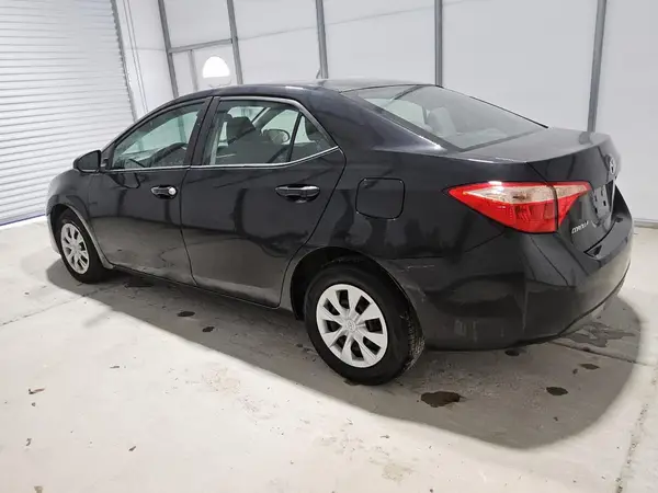 2T1BURHE3JC034779 2018 TOYOTA COROLLA - Image 2