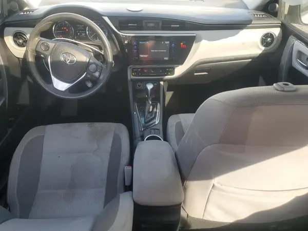 2T1BURHE3JC035768 2018 TOYOTA COROLLA - Image 8