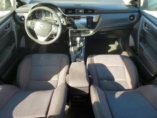 2T1BURHE3JC035883 2018 TOYOTA COROLLA - Image 8