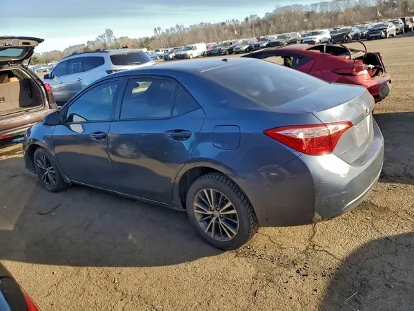 2T1BURHE3JC036497 2018 TOYOTA COROLLA - Image 2