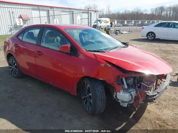 2T1BURHE3JC037889 2018 TOYOTA COROLLA - Image 1
