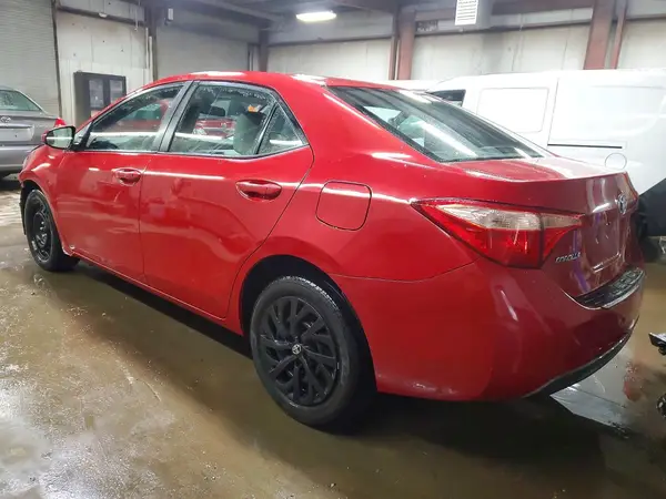 2T1BURHE3JC038329 2018 TOYOTA COROLLA - Image 2