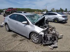 2T1BURHE3JC041425 2018 TOYOTA COROLLA