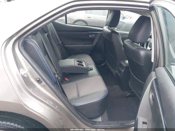 2T1BURHE3JC049055 2018 TOYOTA COROLLA - Image 8