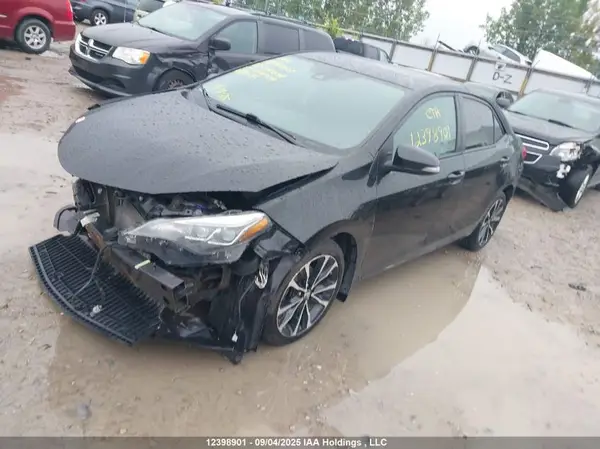2T1BURHE3JC050304 2018 TOYOTA COROLLA - Image 2