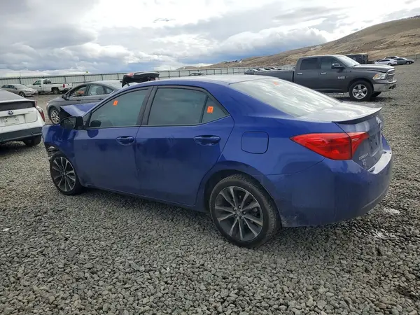 2T1BURHE3JC050450 2018 TOYOTA COROLLA - Image 2
