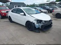 2T1BURHE3JC055230 2018 TOYOTA COROLLA