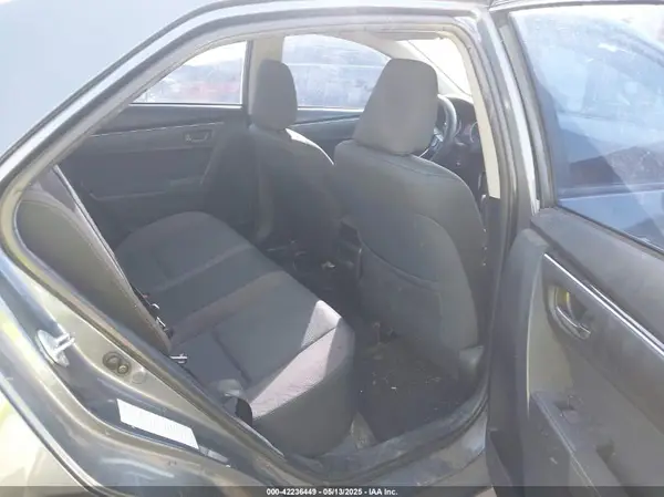 2T1BURHE3JC058810 2018 TOYOTA COROLLA - Image 8