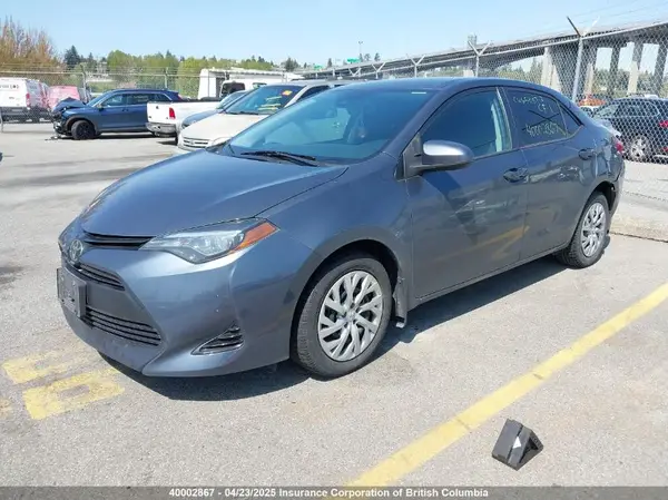 2T1BURHE3JC061108 2018 TOYOTA COROLLA - Image 2