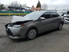 2T1BURHE3JC061805 2018 TOYOTA COROLLA