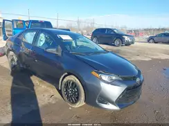 2T1BURHE3JC062467 2018 TOYOTA COROLLA