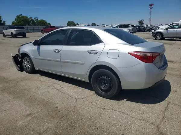 2T1BURHE3JC062470 2018 TOYOTA COROLLA - Image 2
