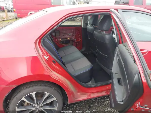 2T1BURHE3JC064610 2018 TOYOTA COROLLA - Image 8
