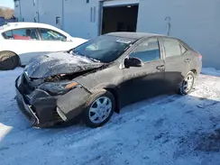 2T1BURHE3JC064817 2018 TOYOTA COROLLA