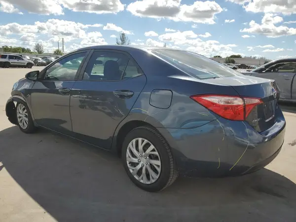 2T1BURHE3JC065305 2018 TOYOTA COROLLA - Image 2