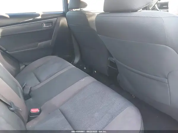 2T1BURHE3JC066857 2018 TOYOTA COROLLA - Image 8