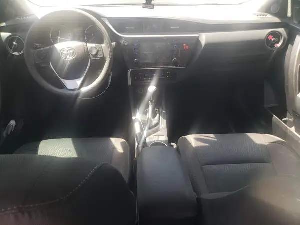 2T1BURHE3JC068690 2018 TOYOTA COROLLA - Image 8