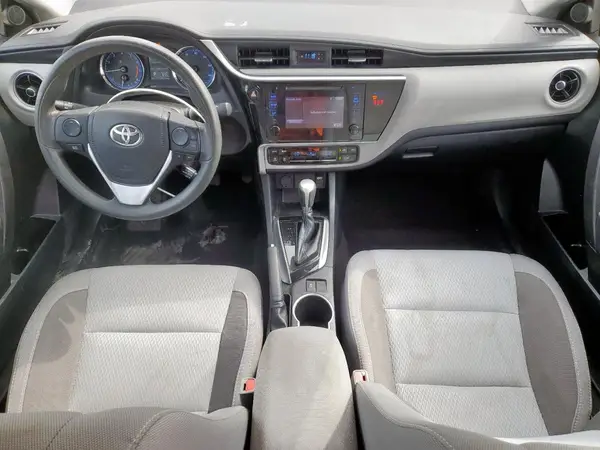2T1BURHE3JC069550 2018 TOYOTA COROLLA - Image 8