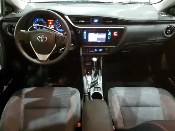 2T1BURHE3JC069564 2018 TOYOTA COROLLA - Image 8