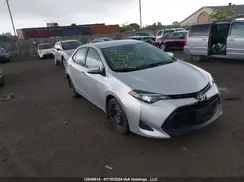 2T1BURHE3JC072917 2018 TOYOTA COROLLA
