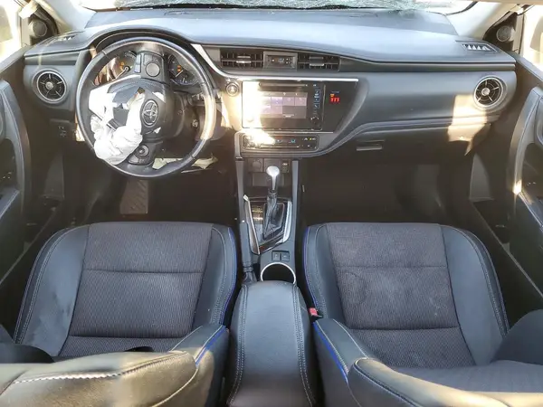 2T1BURHE3JC073159 2018 TOYOTA COROLLA - Image 8