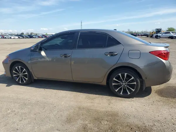 2T1BURHE3JC075042 2018 TOYOTA COROLLA - Image 2