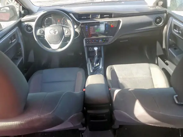 2T1BURHE3JC075977 2018 TOYOTA COROLLA - Image 8