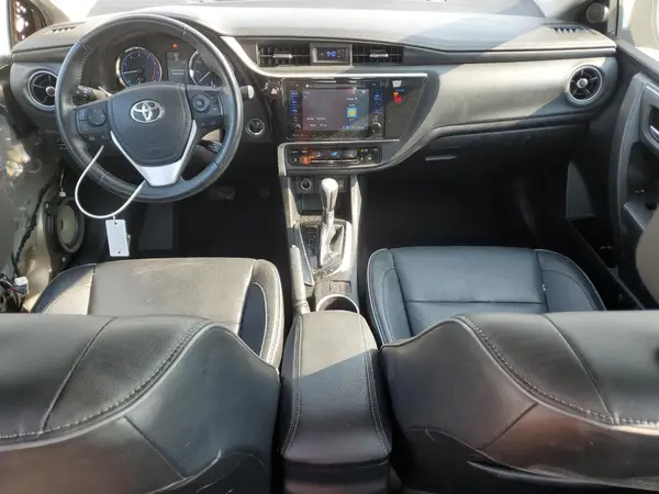 2T1BURHE3JC076045 2018 TOYOTA COROLLA - Image 8