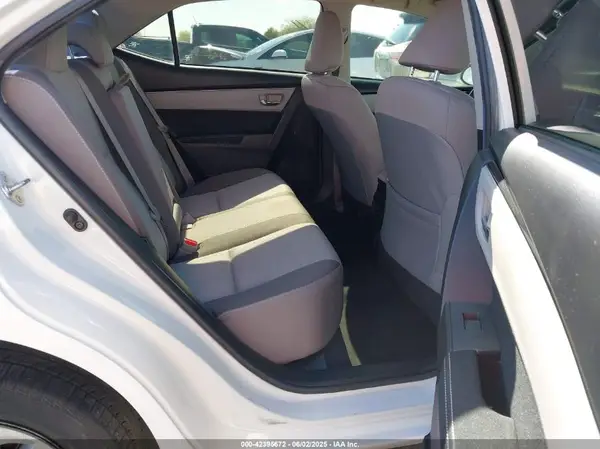 2T1BURHE3JC076160 2018 TOYOTA COROLLA - Image 8