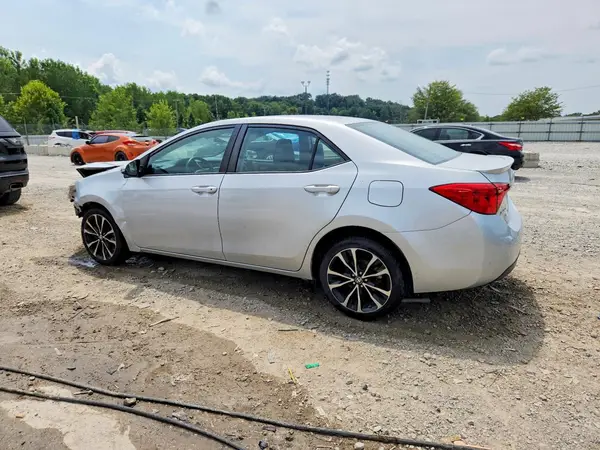2T1BURHE3JC079429 2018 TOYOTA COROLLA - Image 2