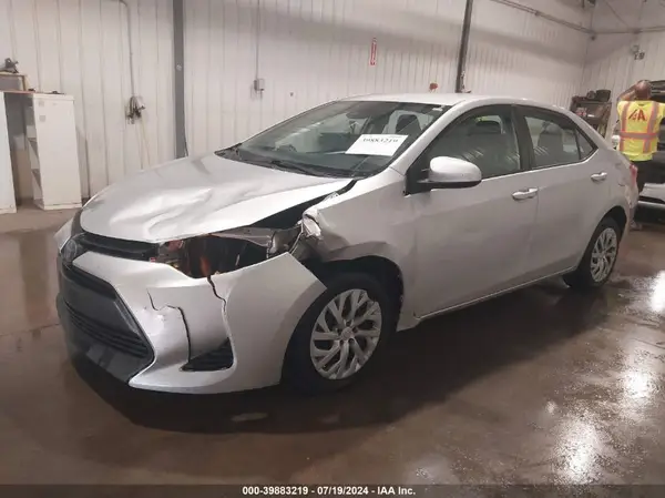2T1BURHE3JC081455 2018 TOYOTA COROLLA - Image 2