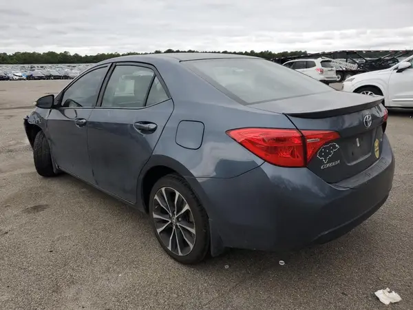2T1BURHE3JC081942 2018 TOYOTA COROLLA - Image 2