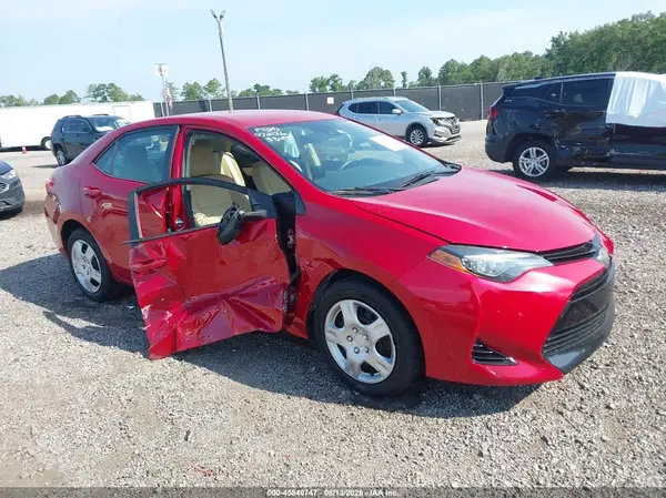 2T1BURHE3JC083349 2018 TOYOTA COROLLA - Image 1