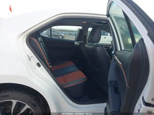 2T1BURHE3JC083819 2018 TOYOTA COROLLA - Image 8