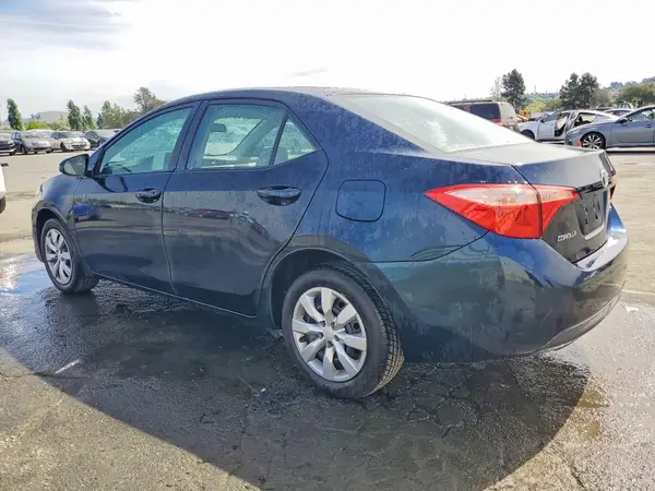 2T1BURHE3JC084551 2018 TOYOTA COROLLA - Image 2