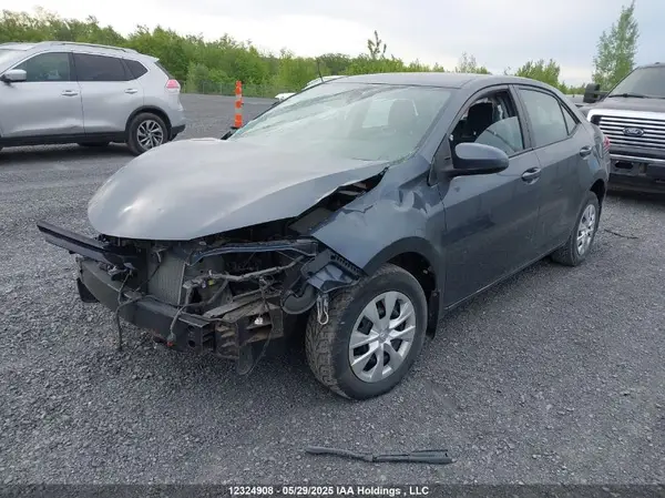 2T1BURHE3JC085795 2018 TOYOTA COROLLA - Image 2