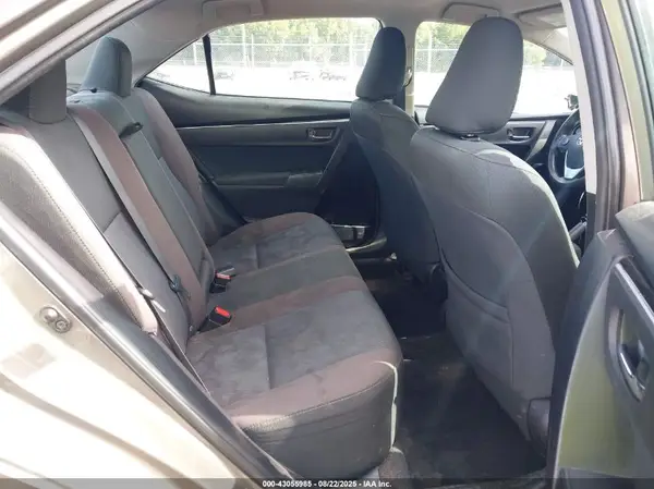 2T1BURHE3JC085831 2018 TOYOTA COROLLA - Image 8