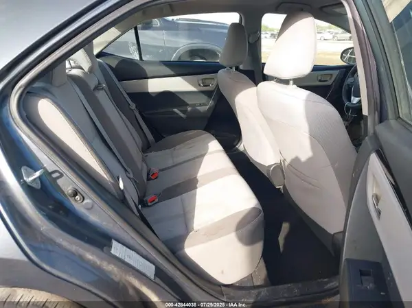 2T1BURHE3JC087031 2018 TOYOTA COROLLA - Image 8