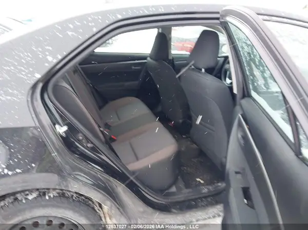 2T1BURHE3JC087398 2018 TOYOTA COROLLA - Image 8