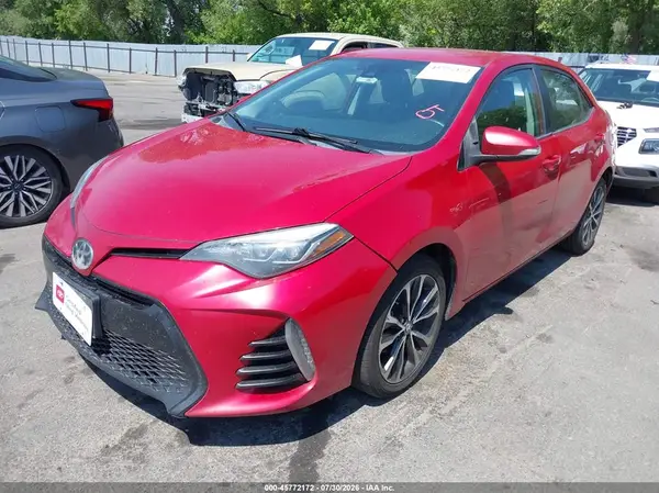 2T1BURHE3JC094688 2018 TOYOTA COROLLA - Image 2