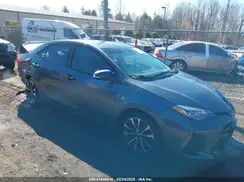 2T1BURHE3JC095727 2018 TOYOTA COROLLA